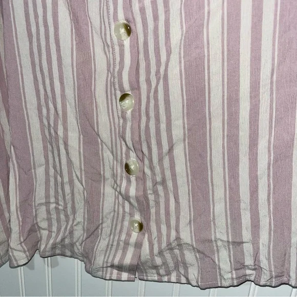 Torrid Rayon Crepe button front cami lightweight size 1X plus size - Picture 5 of 7